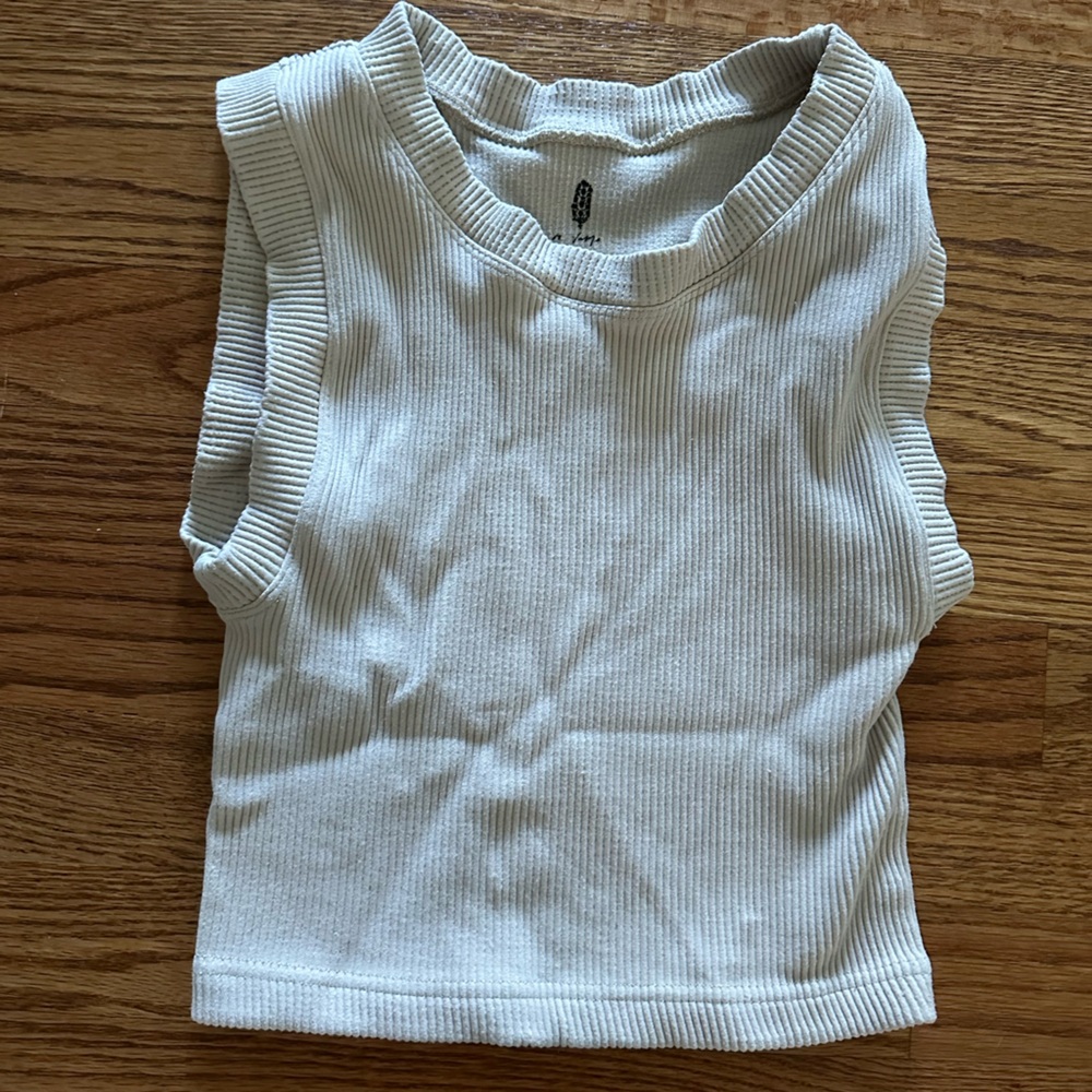 Free people movement muscle tank